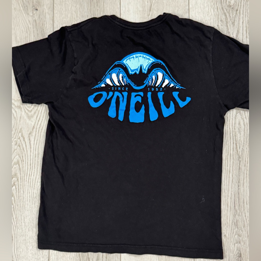 O’Neill boys extra large T-shirt